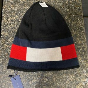 Tommy Hilfiger Reversible Winter Beanie Hat. Brand New.